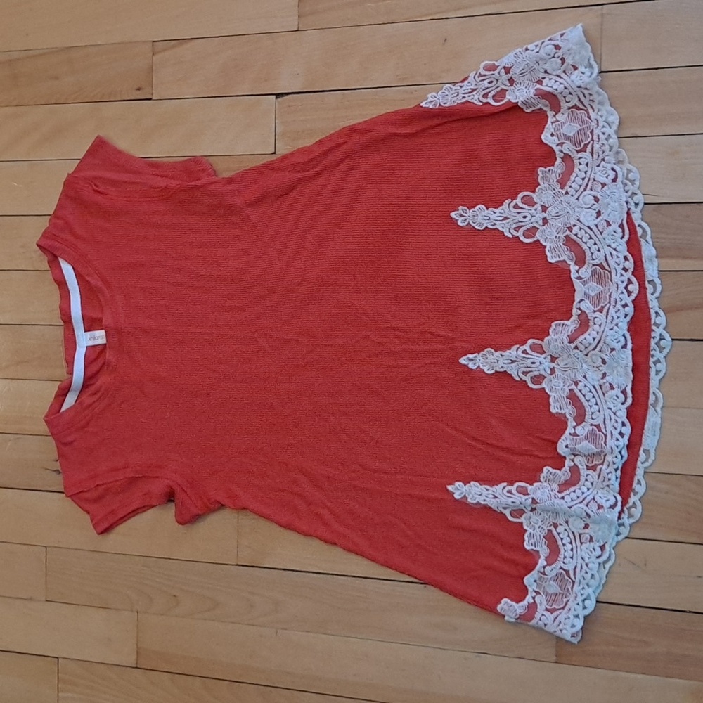 Xhiliration ribbed lace trim tee, XS